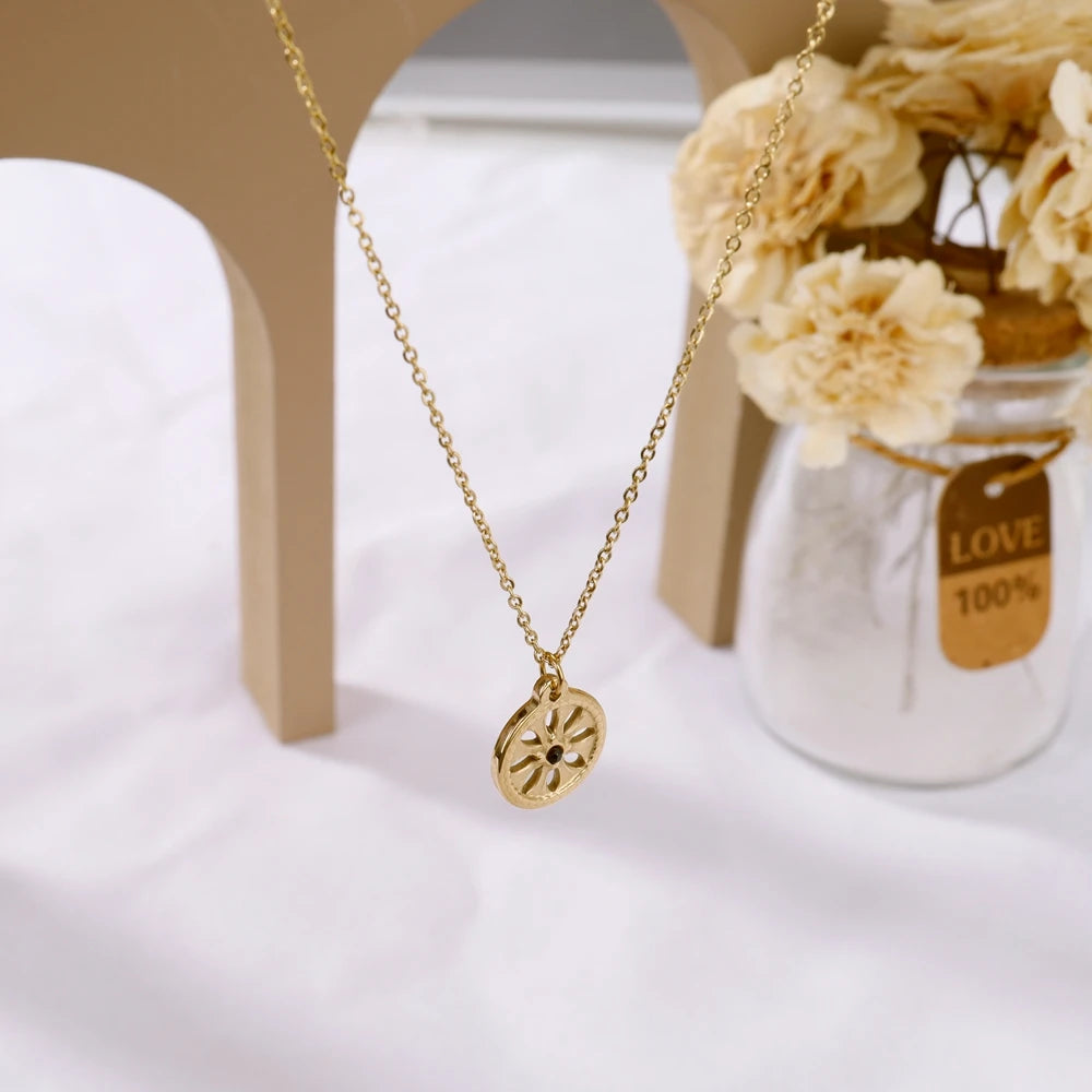 Luxe Prism Natural Stone Choker